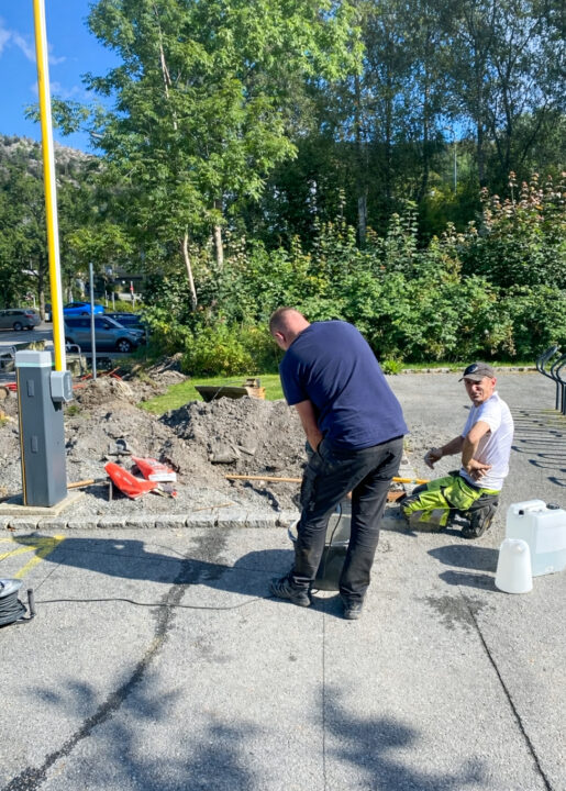 6BA50073 453E 408A 8787 0C1C5D706ED0 2